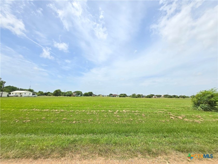 Start living your Texas Coastal dream in the gated waterfront - Beach Lot for sale in Palacios, Texas on Beachhouse.com