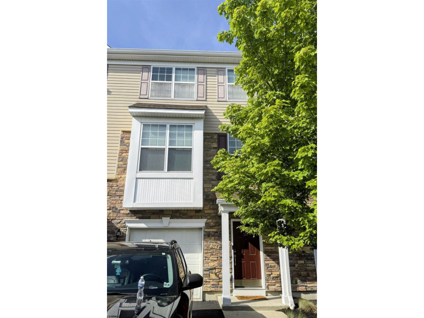 This luxurious condo has been well-maintained with everything - Beach Condo for sale in Egg Harbor Township, New Jersey on Beachhouse.com