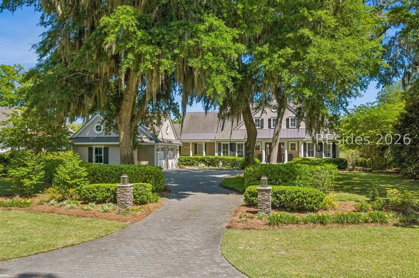 Exceptional luxury residence in Colleton River Club offering - Beach Home for sale in Bluffton, South Carolina on Beachhouse.com