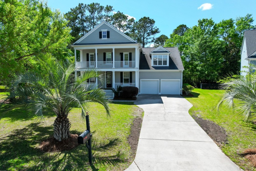 Welcome home! Here it is, the only 5 bedroom detached home for - Beach Home for sale in Mount Pleasant, South Carolina on Beachhouse.com