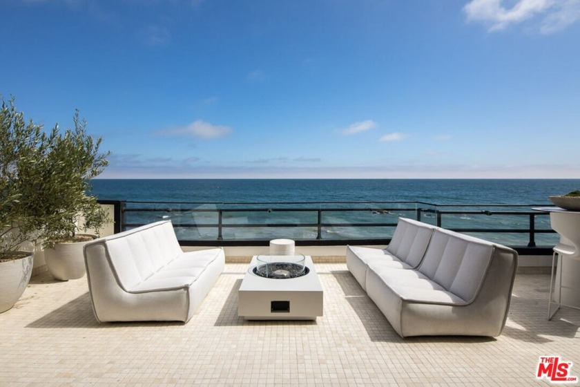 Incredible and unique development opportunity situated on - Beach Lot for sale in Malibu, California on Beachhouse.com