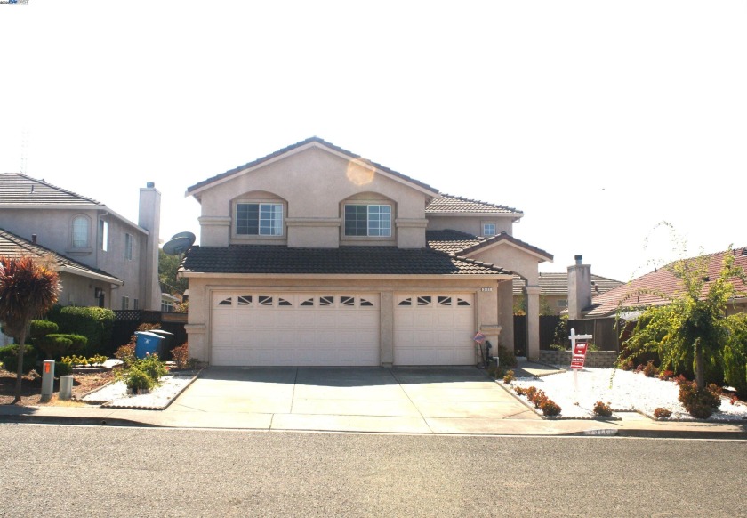 Spacious two-story home in the desirable Northgate community - Beach Home for sale in Vallejo, California on Beachhouse.com