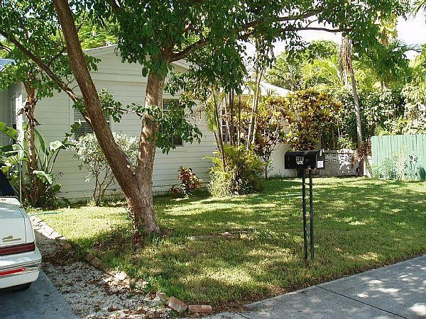 Rare opportunity to purchase 3705 Eagle (lot) and 3711 Eagle - Beach Home for sale in Key West, Florida on Beachhouse.com