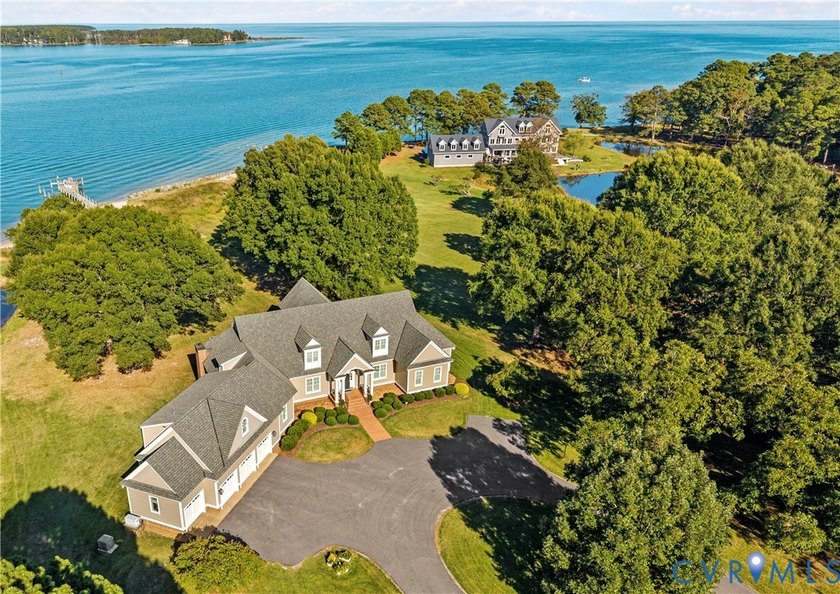 Welcome to 2515 Fleets Bay Road between White Stone and - Beach Home for sale in White Stone, Virginia on Beachhouse.com