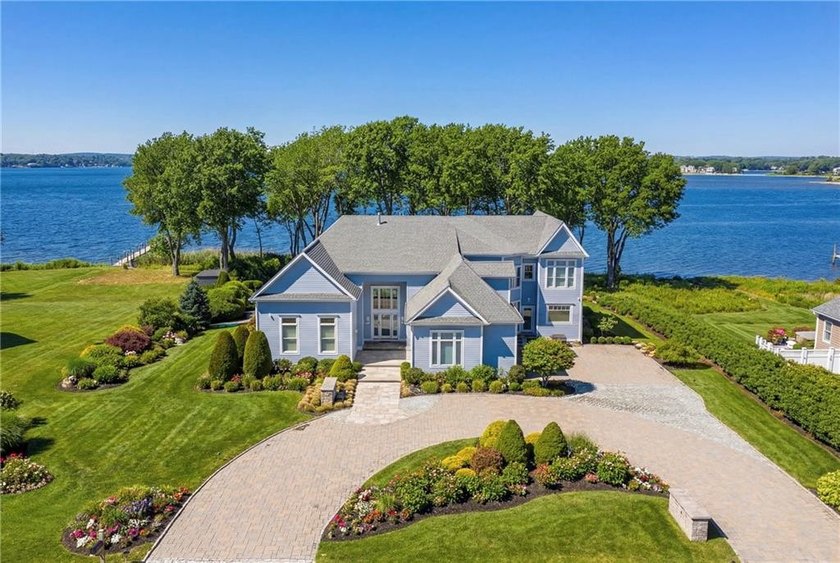 This exceptional waterfront residence on Greenwich Bay offers - Beach Home for sale in Warwick, Rhode Island on Beachhouse.com