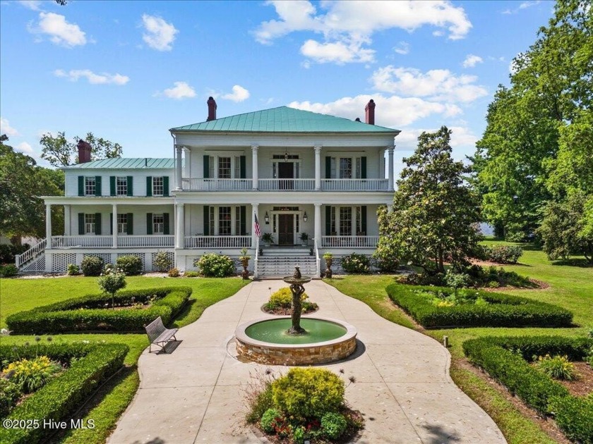 A rare offering, Pembroke Hall is a c.1850 Greek Revival estate - Beach Home for sale in Edenton, North Carolina on Beachhouse.com