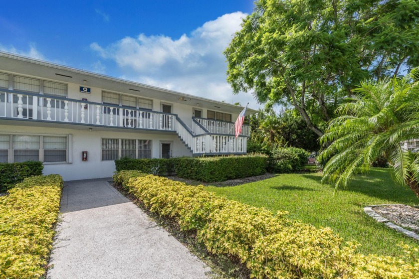 You have found your next home!! This immaculate 1 bedroom and 1 - Beach Condo for sale in West Palm Beach, Florida on Beachhouse.com