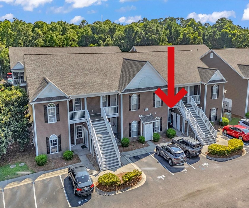 Welcome home to low-maintenance coastal living in the gated - Beach Condo for sale in Pawleys Island, South Carolina on Beachhouse.com