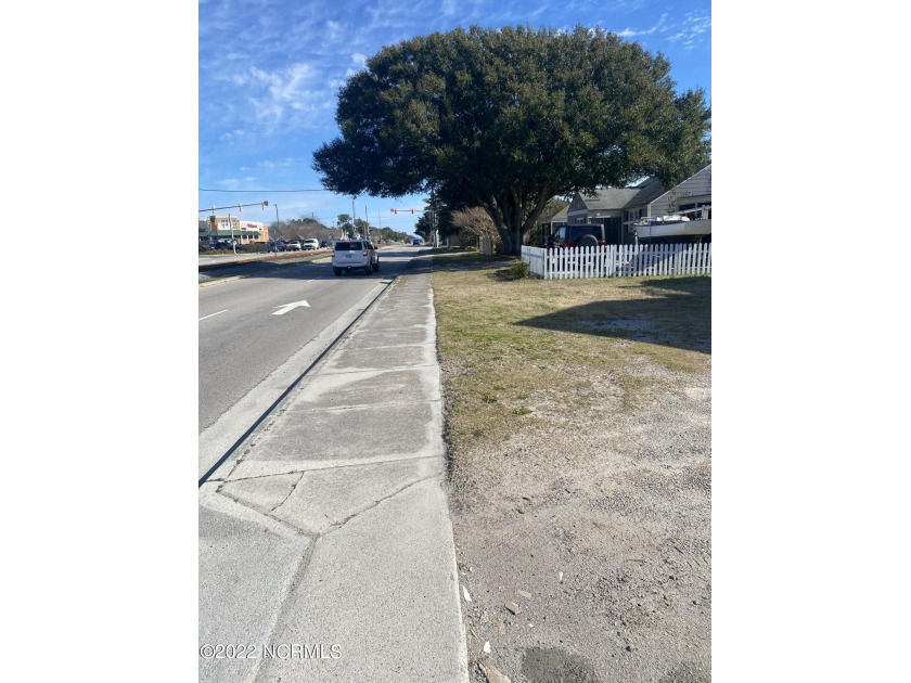 This commercial lot is nestled right at the base of the Atlantic - Beach Lot for sale in Morehead City, North Carolina on Beachhouse.com