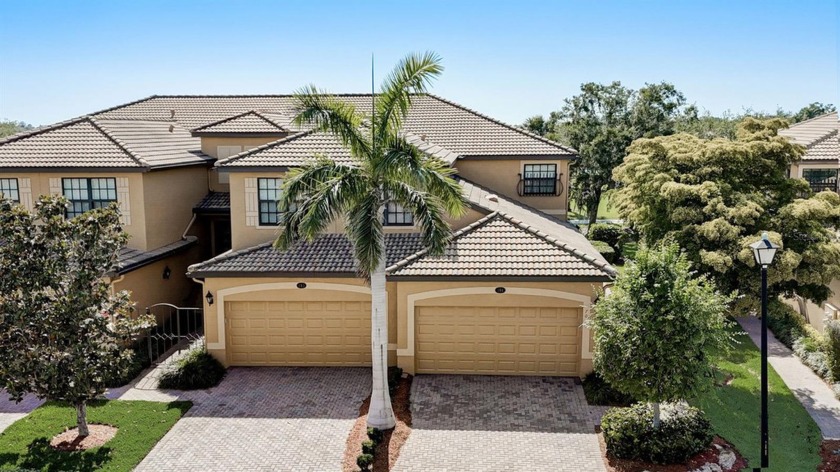 Gorgeous SUNSET VIEWS! Welcome to this one-of-a-kind - Beach Condo for sale in Bradenton, Florida on Beachhouse.com