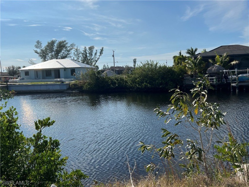 Quick out to the 7 Islands Project. On this 125' canal there are - Beach Lot for sale in Cape Coral, Florida on Beachhouse.com
