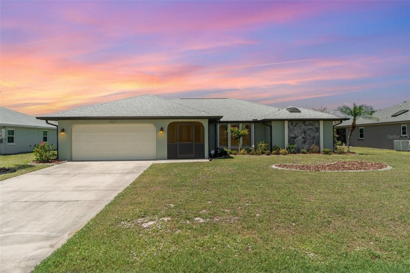 SPACIOUS 4 Bedroom, 2 Bathroom, 2 Car Garage home with a Family - Beach Home for sale in Punta Gorda, Florida on Beachhouse.com