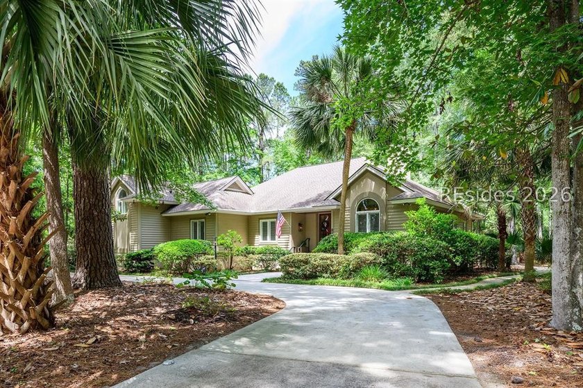 Beautifully renovated Lowcountry home located in a private gated - Beach Home for sale in Okatie, South Carolina on Beachhouse.com