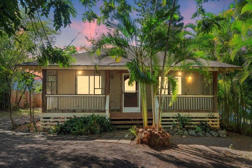 Experience the charm and soul of Old Hawai?i in this adorable - Beach Home for sale in Haiku, Hawaii on Beachhouse.com