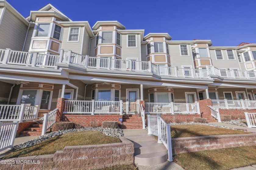 Welcome to this beach townhouse located in Long Branch just - Beach Condo for sale in Long Branch, New Jersey on Beachhouse.com