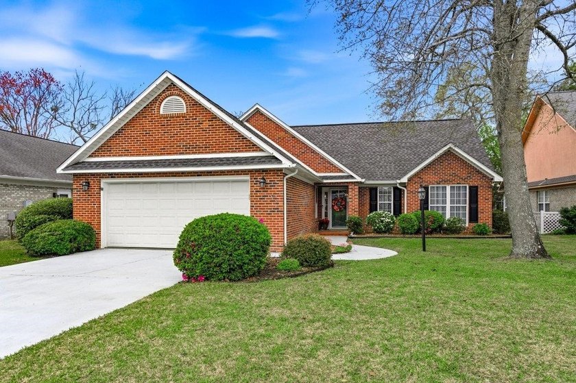 Looking for a fantastic home at the beach? This all brick - Beach Home for sale in North Myrtle Beach, South Carolina on Beachhouse.com