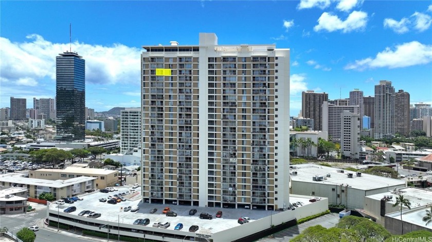 *Price Reduction* Say good bye to long driving! This high-floor - Beach Condo for sale in Honolulu, Hawaii on Beachhouse.com