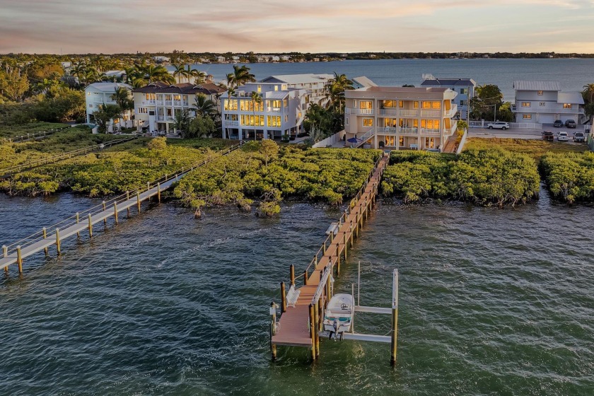 Experience the lavish charm of the Florida Keys in this - Beach Home for sale in Key Largo, Florida on Beachhouse.com
