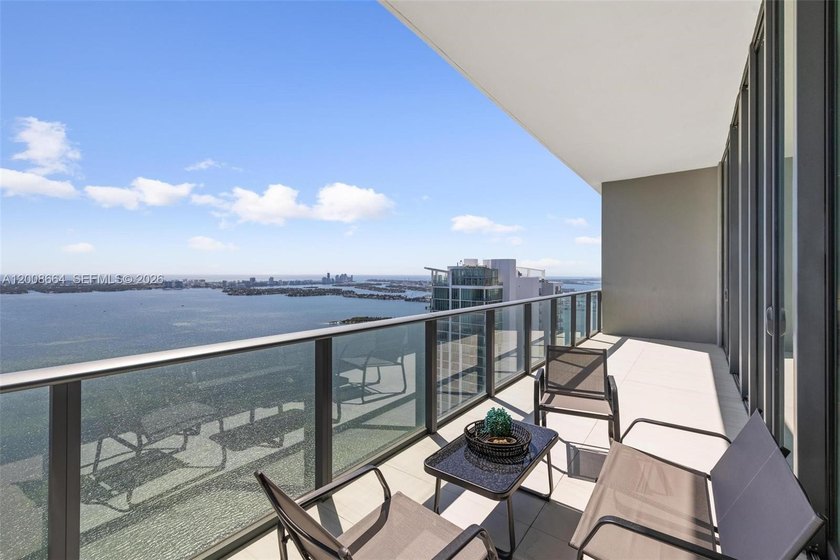 Beautiful Edgewater penthouse with incredible Biscayne Bay views - Beach Condo for sale in Miami, Florida on Beachhouse.com