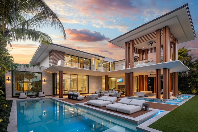 A singular expression of modern serenity and architectural - Beach Home for sale in Palm Beach Gardens, Florida on Beachhouse.com