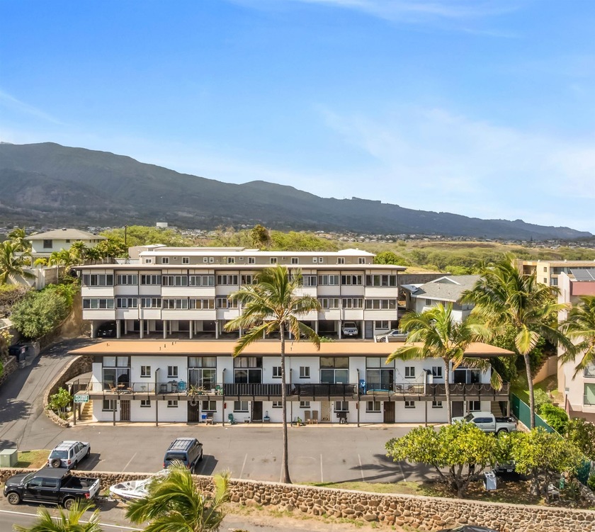 Move in Ready! Centrally located cozy Wailuku condo at Puuone - Beach Condo for sale in Wailuku, Hawaii on Beachhouse.com