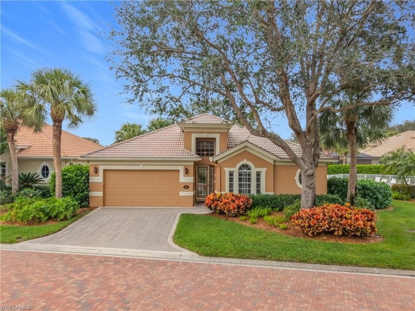A darling 2 bedroom with den all on one level home located in - Beach Home for sale in Naples, Florida on Beachhouse.com