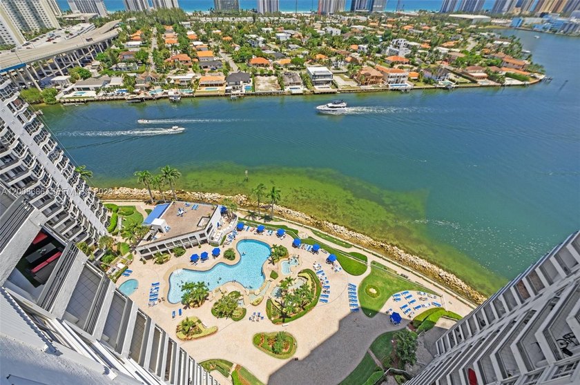 Breathtaking Ocean views, 2 beds/2 baths waterfront condo unit - Beach Condo for sale in Aventura, Florida on Beachhouse.com