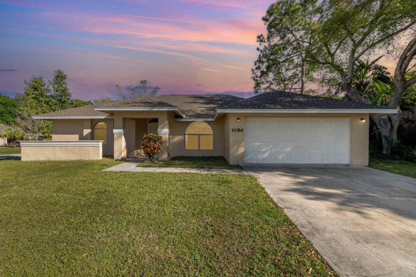 Discover 1086 Slocum St NW, Palm Bay, FL 32907! Situated on a - Beach Home for sale in Palm Bay, Florida on Beachhouse.com