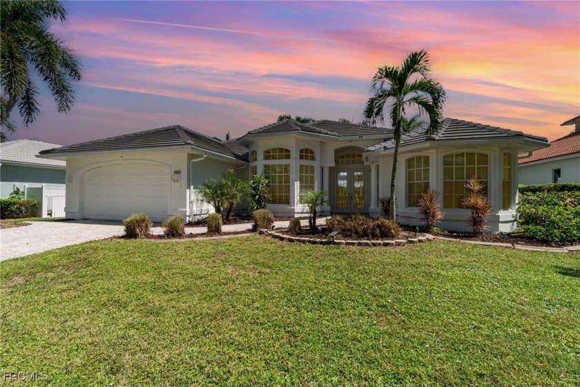 Welcome to your waterfront paradise in the coveted Peninsula - Beach Home for sale in Cape Coral, Florida on Beachhouse.com