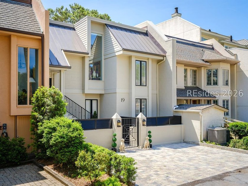 A truly one-of-a-kind offering in Sea Pines, 19 Mizzenmast Court - Beach Home for sale in Hilton Head Island, South Carolina on Beachhouse.com