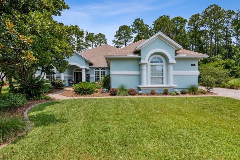 STUNNING METICULOUSLY MAINTAINED HOME ON THE 17TH GREEN! With 4 - Beach Home for sale in Fernandina Beach, Florida on Beachhouse.com