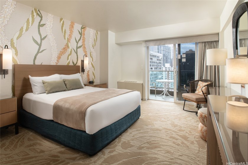 Ala Moana Hotel Unit #1311 is ADA-compliant, spacious - Beach Condo for sale in Honolulu, Hawaii on Beachhouse.com
