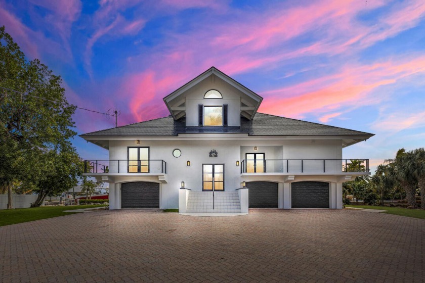 Discover this luxurious ocean view gated home on a point lot - Beach Home for sale in Lower Matecumbe Key, Florida on Beachhouse.com