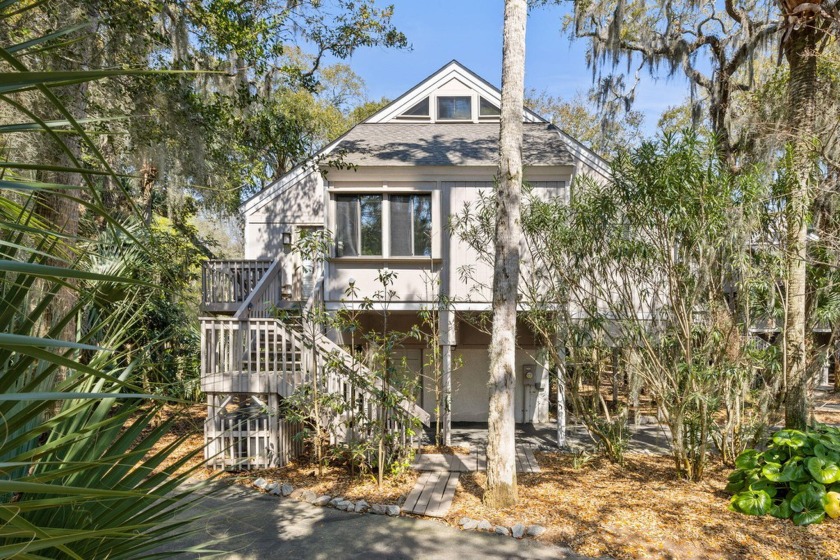 Coastal. Chicfortable. This updated villa provides all the great - Beach Home for sale in Seabrook Island, South Carolina on Beachhouse.com