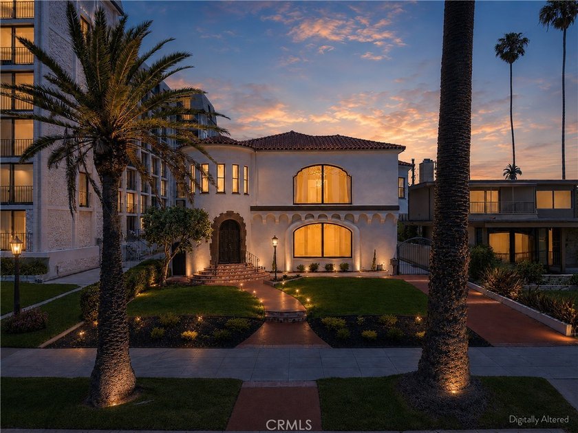 Unobstructed Ocean Views! Welcome to one of the most - Beach Townhome/Townhouse for sale in Long Beach, California on Beachhouse.com