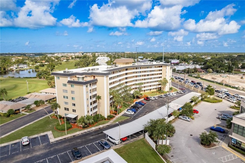 CHARMING ONE BEDROOM CONDO WITH RESORT-STYLE AMENTIES. Welcome - Beach Condo for sale in Seminole, Florida on Beachhouse.com