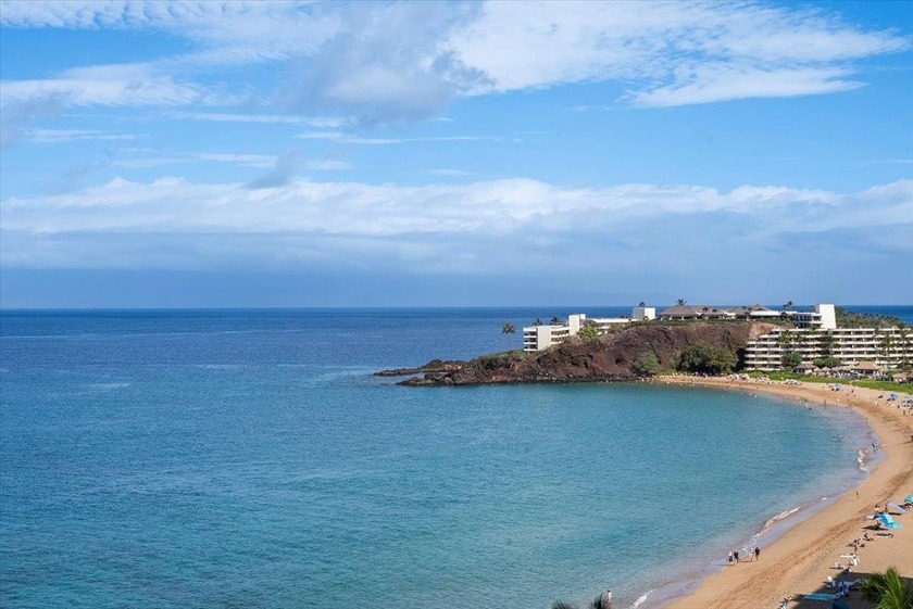 The epitome of beach front living in Kaanapali! Whaler 1051 is - Beach Condo for sale in Lahaina, Hawaii on Beachhouse.com
