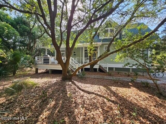 Overlooking the 4th fairway of the BHI Club, this charming - Beach Home for sale in Bald Head Island, North Carolina on Beachhouse.com