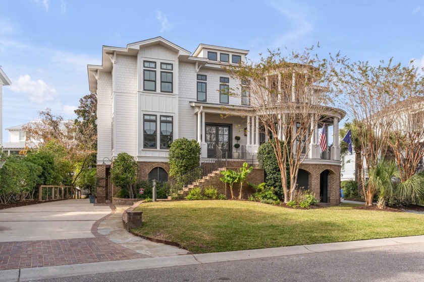 This beautifully built custom home is perched on the edge of - Beach Home for sale in Mount Pleasant, South Carolina on Beachhouse.com