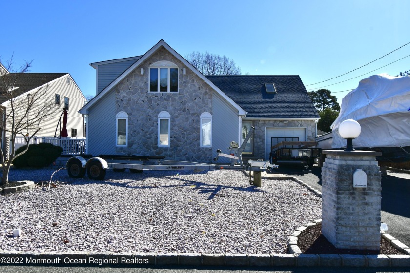 Be in for summer! This wonderful home is located one block to - Beach Home for sale in Toms River, New Jersey on Beachhouse.com