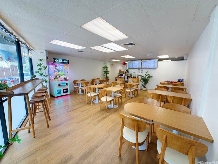Turnkey opportunity to own a popular and growing dessert concept - Beach Commercial for sale in Aiea, Hawaii on Beachhouse.com