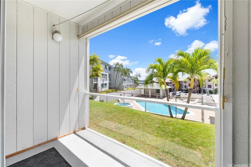 This renovated 2-bedroom townhome with 1 parking stalls features - Beach Condo for sale in Aiea, Hawaii on Beachhouse.com