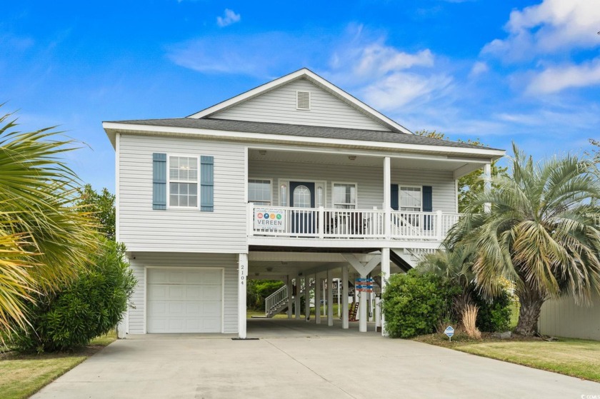 Welcome to the sought-after area of Crescent Beach! This - Beach Home for sale in North Myrtle Beach, South Carolina on Beachhouse.com