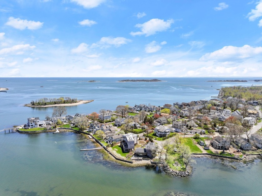 HIGHEST & BEST by 8PM 5/1/24!!!   Experience waterfront - Beach Home for sale in Norwalk, Connecticut on Beachhouse.com