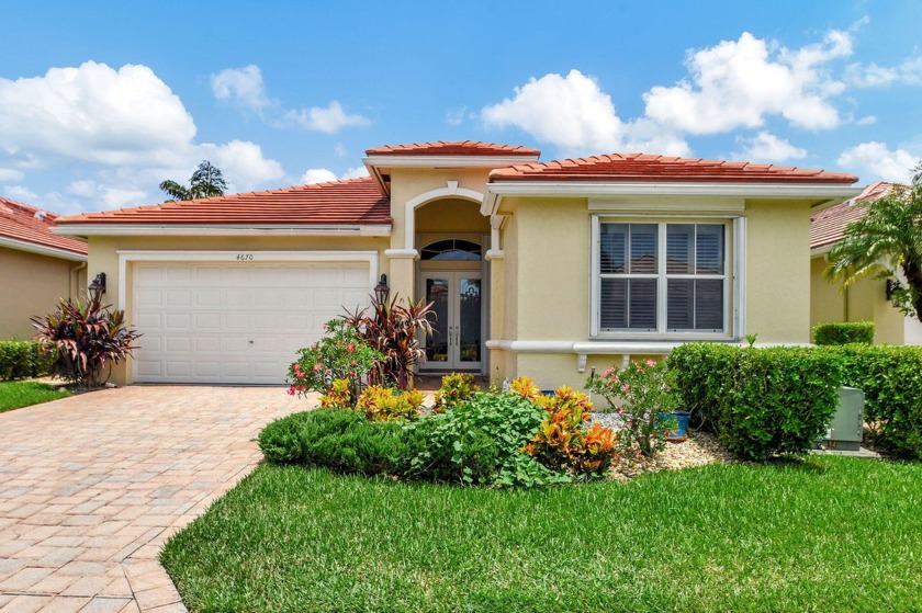 Open plan great house with high ceilings.  Located in the - Beach Home for sale in Lake Worth, Florida on Beachhouse.com