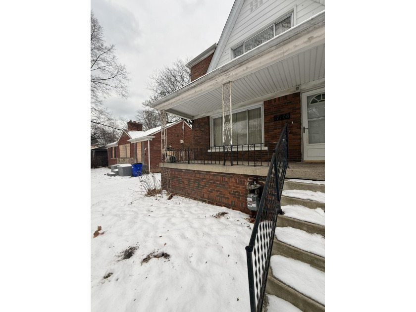 Two bedroom Colonial located in an established Detroit - Beach Home for sale in Detroit, Michigan on Beachhouse.com
