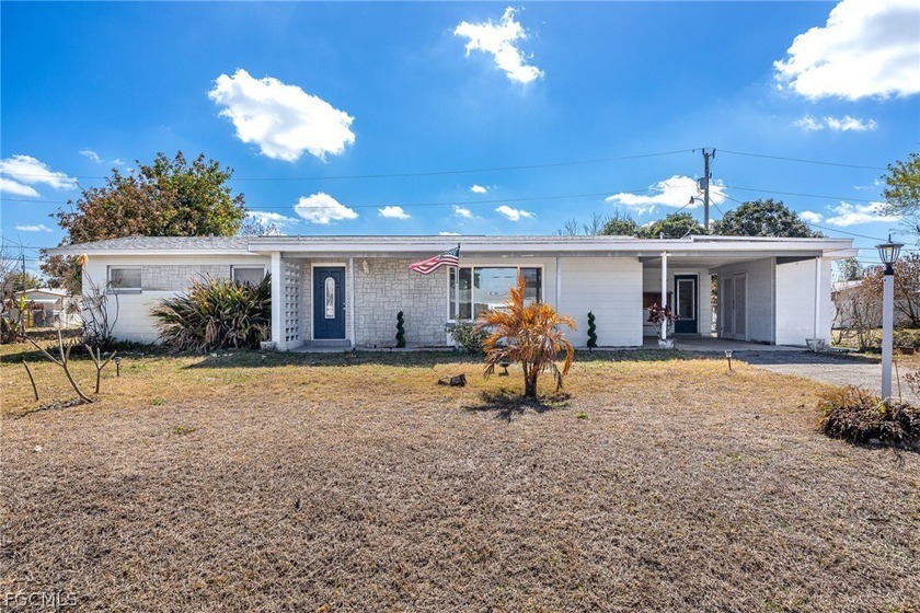 This 2 bedroom, 2 bathroom single-family home offers a solid - Beach Home for sale in Lehigh Acres, Florida on Beachhouse.com