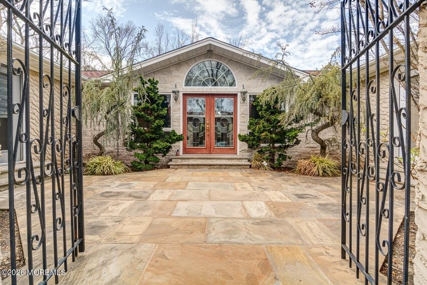 Lifestyle: The Jersey Shore, elevated. No fluff--just 3,000 - Beach Home for sale in Toms River, New Jersey on Beachhouse.com