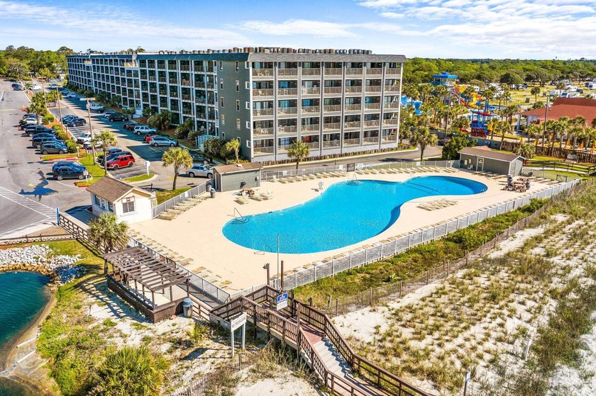 Enjoy beach life in this beautiful ocean view condo located in - Beach Condo for sale in Myrtle Beach, South Carolina on Beachhouse.com