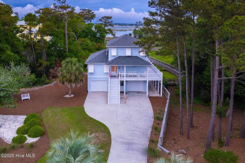 Located in the Royall Oaks section of gated Dolphin Ridge, 9808 - Beach Home for sale in Emerald Isle, North Carolina on Beachhouse.com